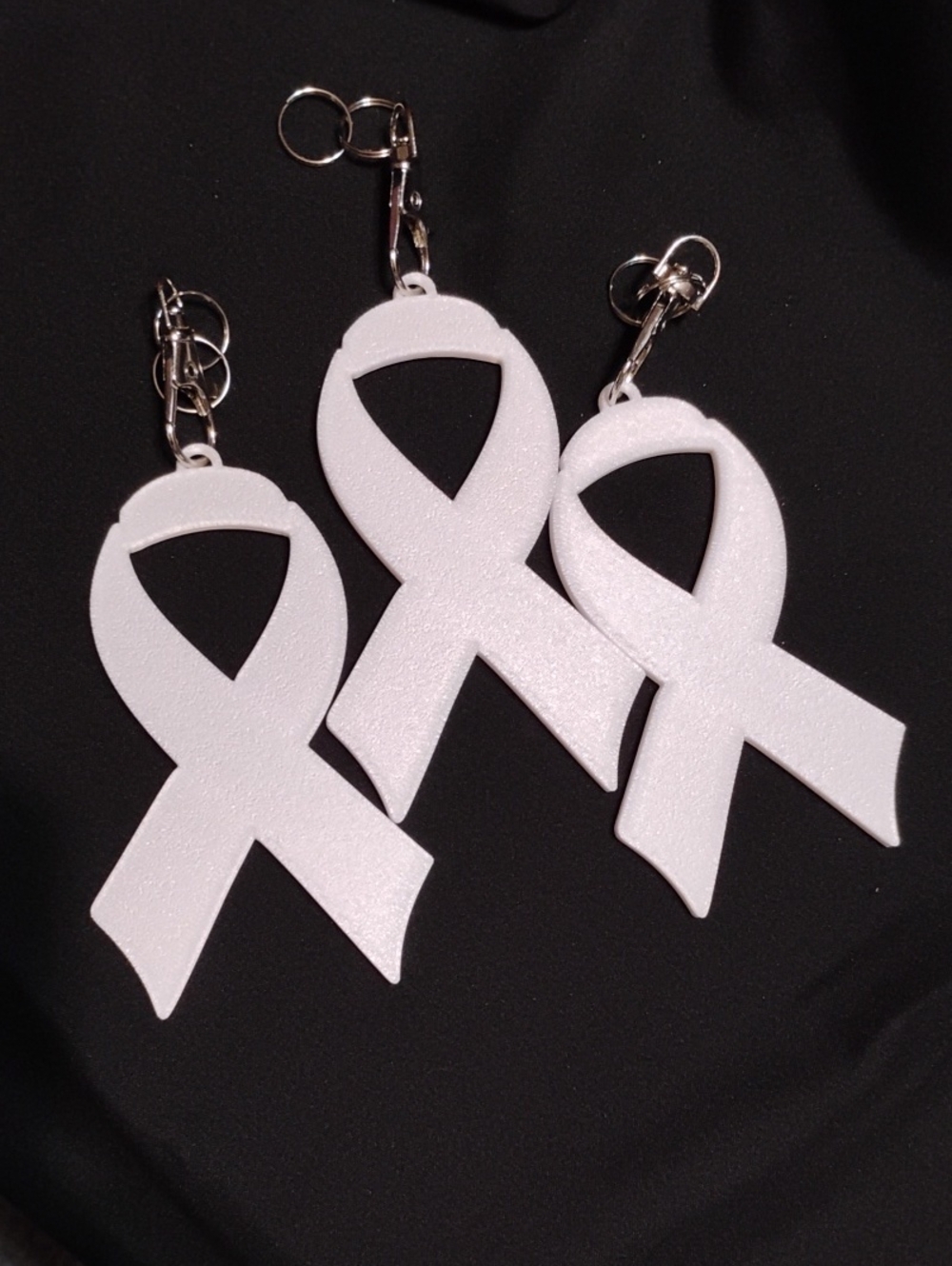 Hand Crafted Pink Awareness Ribbon Key Charm - Picture 3 of 3